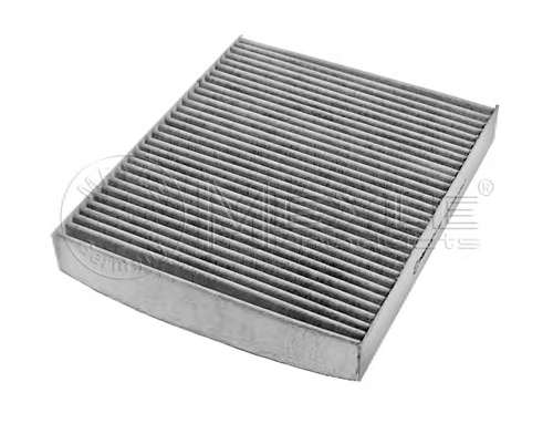 Заменен на 712 320 0018 Фильтр салона Ford Focus/Mondeo 03- (угольный)