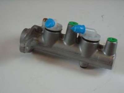 Главный тормозной цилиндр