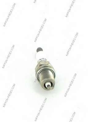 Свеча зажигания